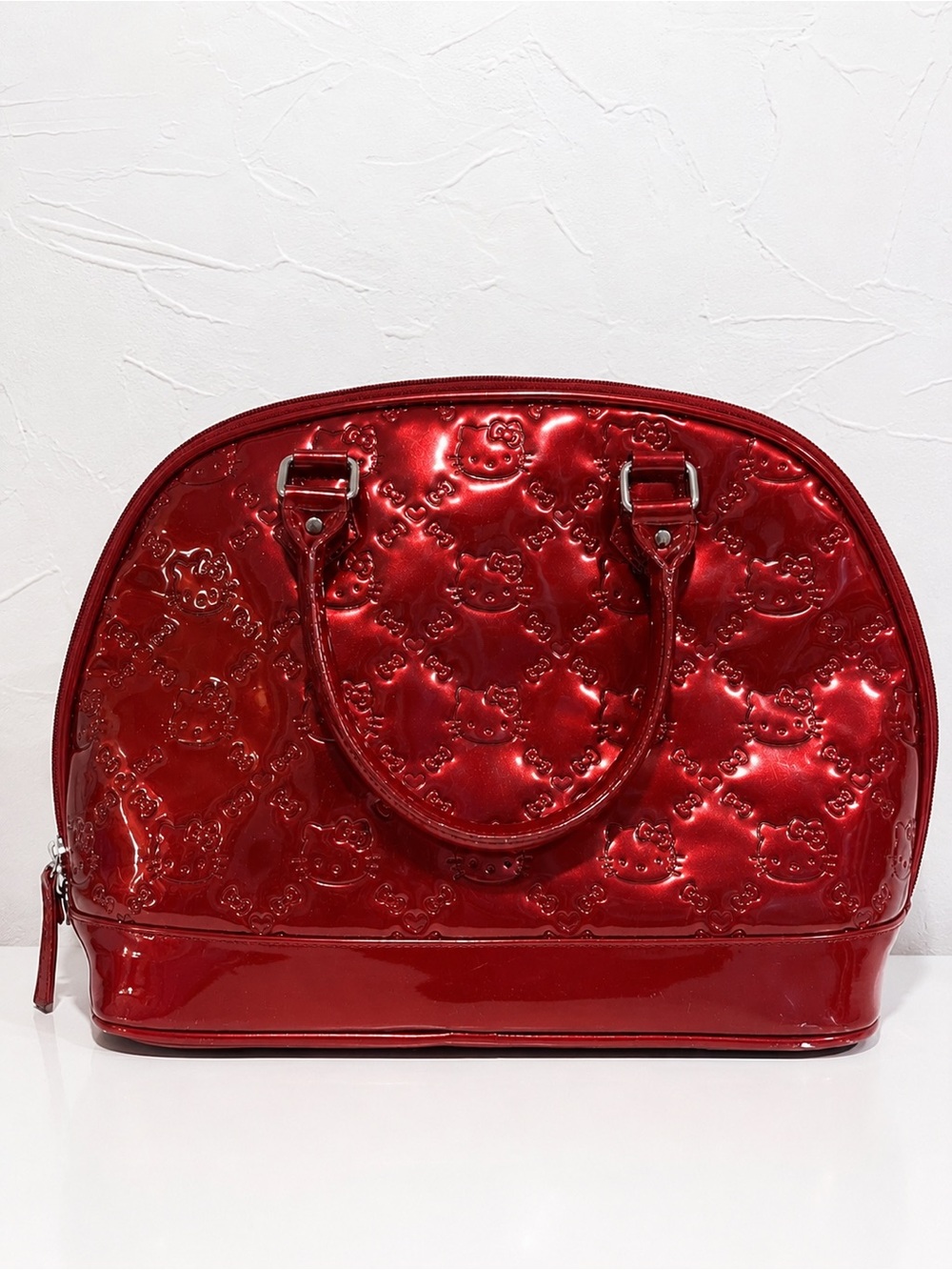 Loungefly‎ Hello Kitty Cherry Red Patent Bowler Bag Y2K Kawaii Sanrio 14x7x12
